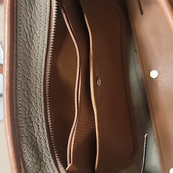 Vintage Dooney & Bourke Taupe Pebbled Leather Satchel / Shoulderbag / Purse - Picture 6 of 14